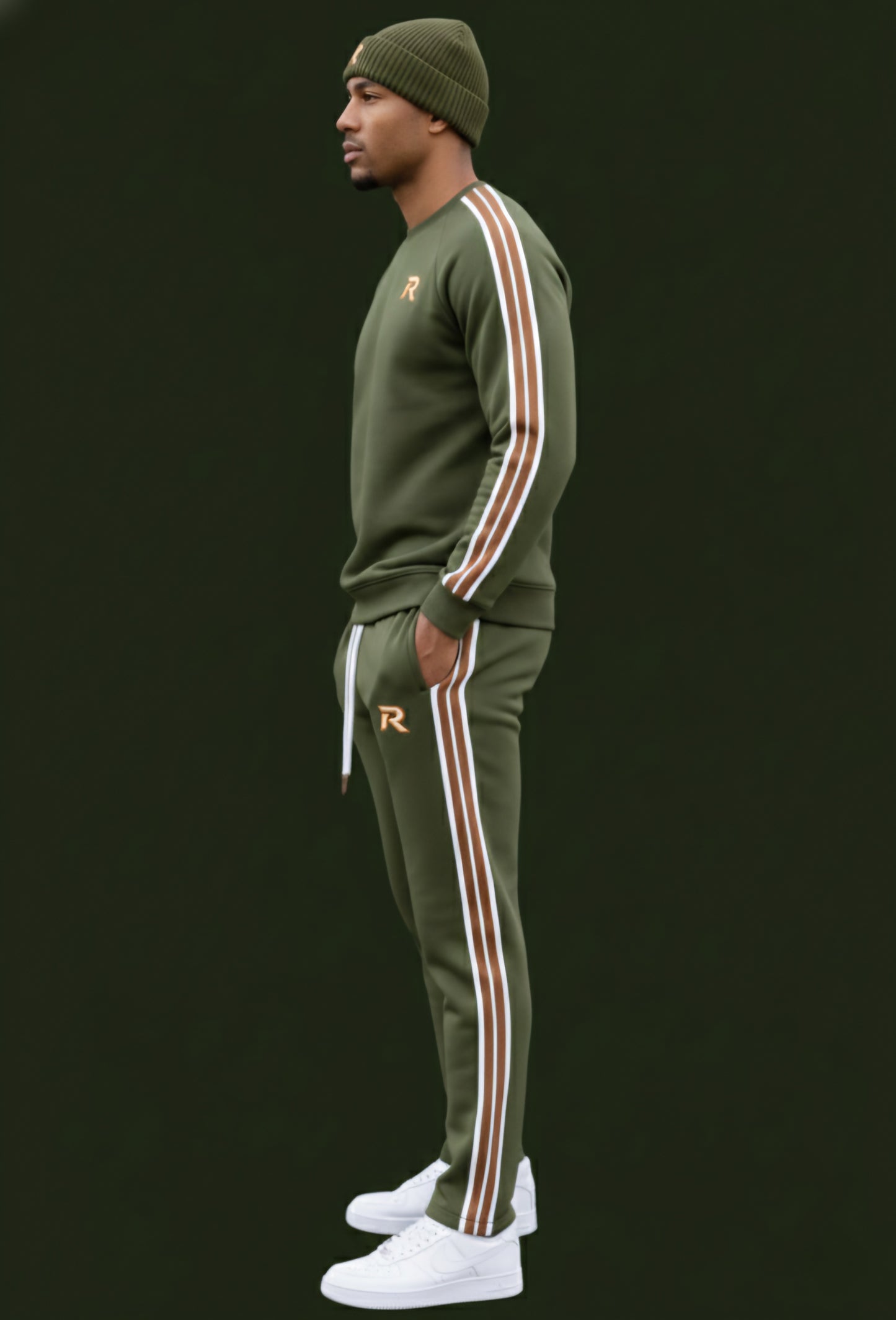 RUNIQUE Signature Tracksuit – Army Green Edition